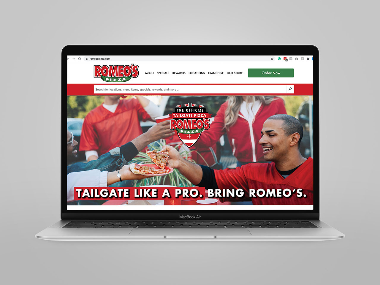 Romeo's Pizza website slide